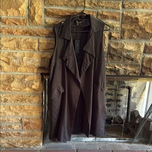 Sleeveless Black Trench Coat